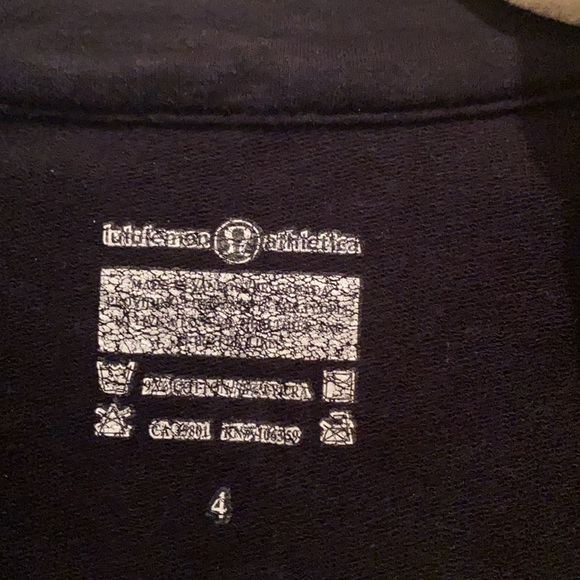 Lululemon size 4 Black & White fitted jacket - Picture 3 of 5